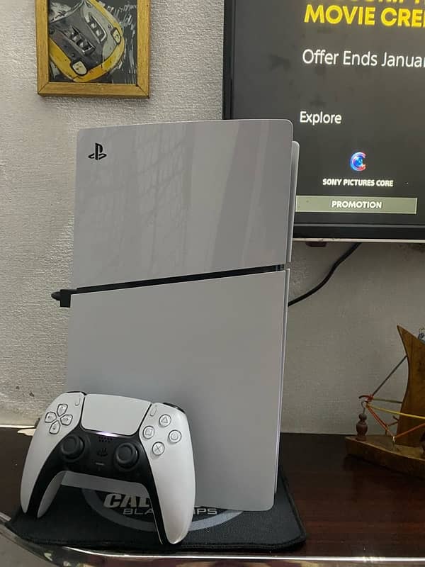 Playstation5 For sale only 1 week used 8