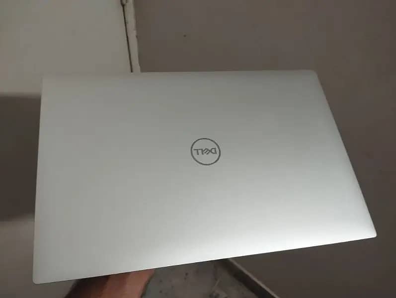 Laptop Dell Precision 5540 XEON 1