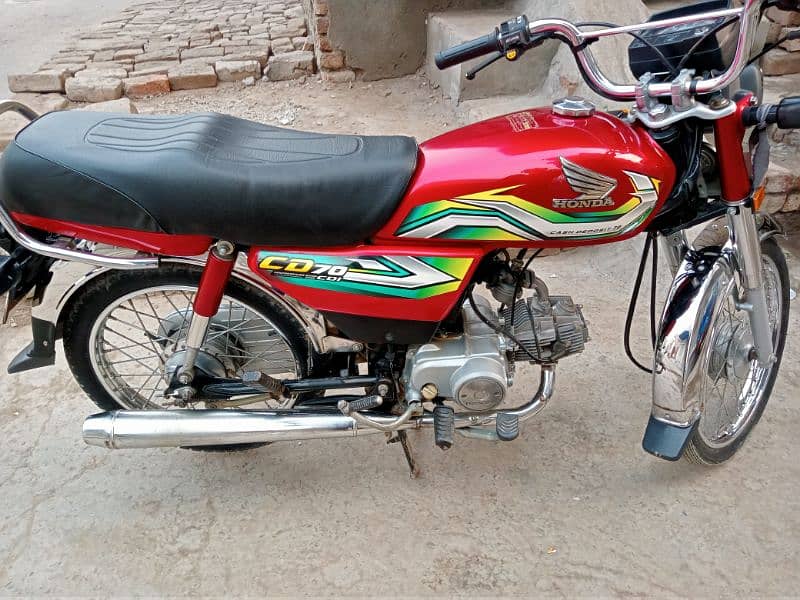 Honda Cd70 All Punjab number laga hai 0