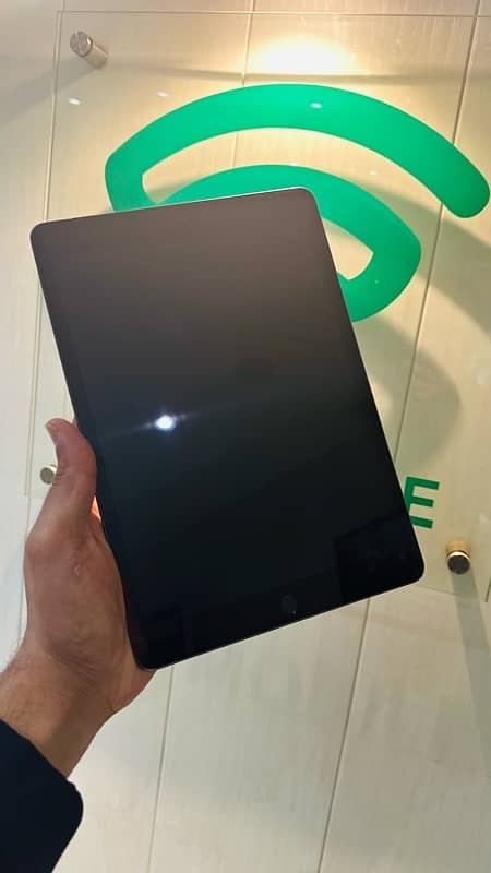 ipad 8Th Generation 32GB 1