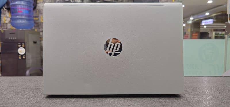 Hp probook 445 G8 Ryzen 5 5600 11th generation 6 cores 16mb cache 1