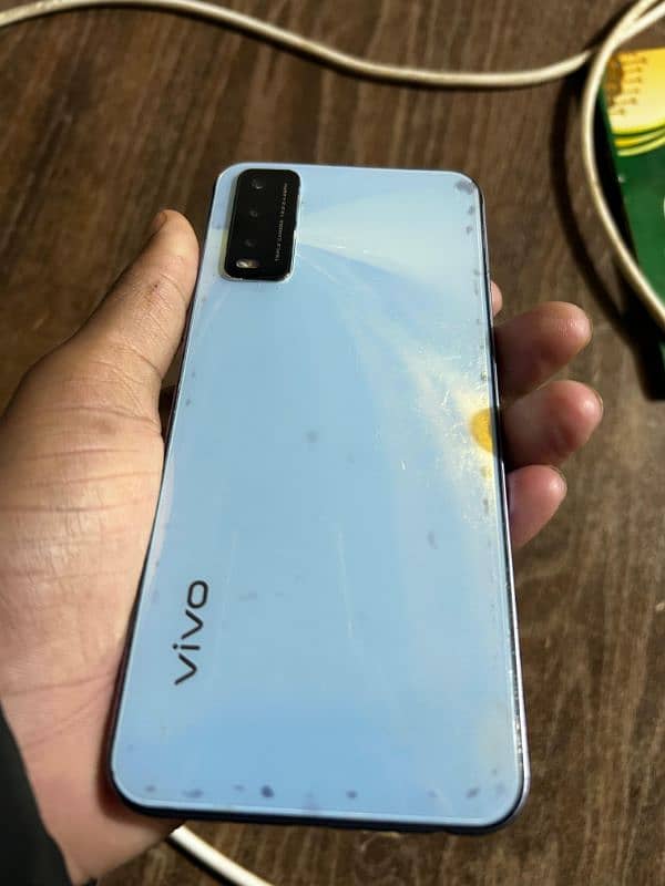 vivo y20 for sell 3