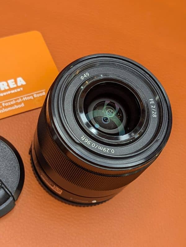 Sony FE 28mm F2, Import Unit, Sony Lenses 3