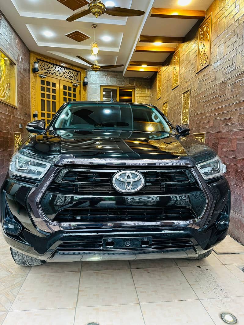 Toyota Hilux Revo V Automatic 2.8 2021 0