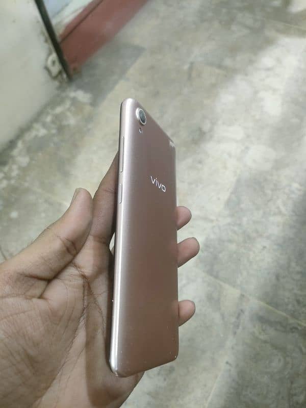 vivo y90 3/32 just like new 5