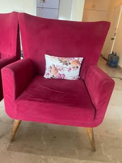 2 single seater sofa chairs for sale Excellent condition