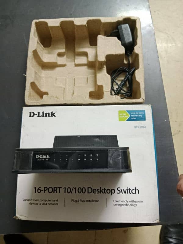 D Link 16 port 10/100 desktop switch 3