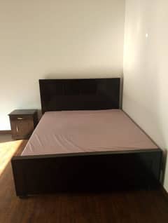 Wooden Queen Bed with side table