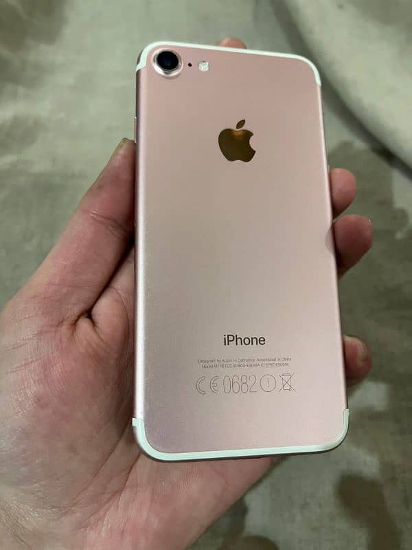 iphone 7 Rose gold 0