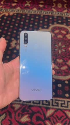 Vivo Y17