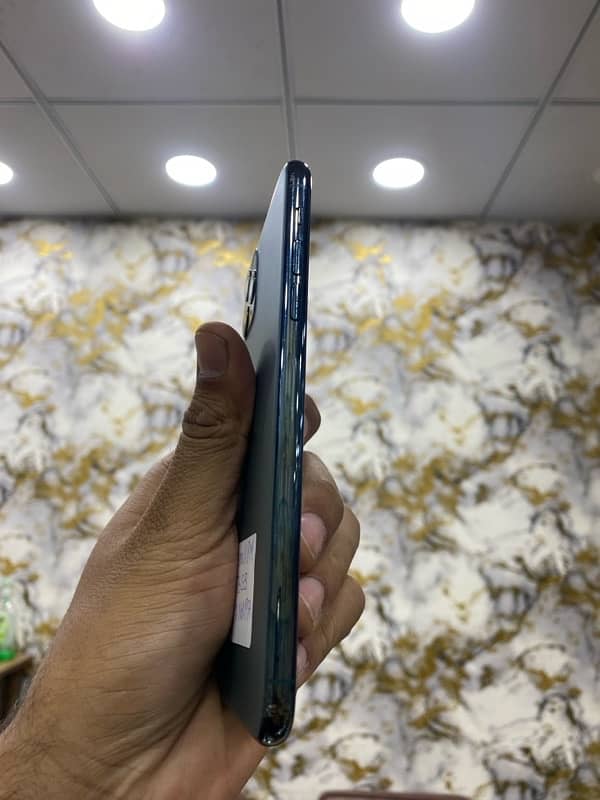 iPhone 11 Pro Max 256gb Non PTA 2