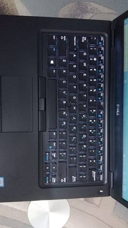 Dell latitude i5 8th gen e5490 2