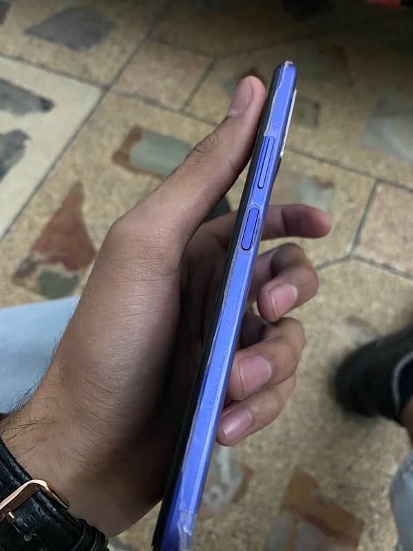 vivo y21 blue color 4gb/64gb  03096360972 1