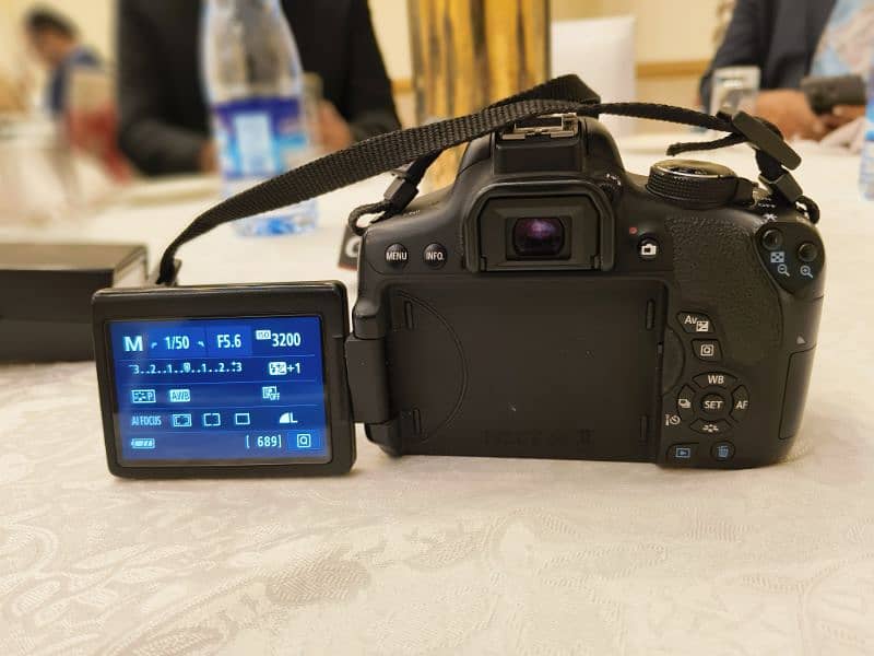 Canon 750D With 18 - 55 STM 9