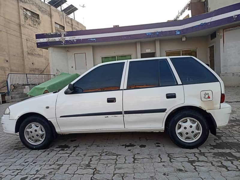 Suzuki Cultus 2005 11