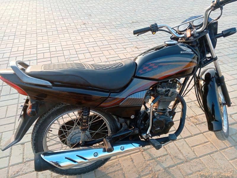 Honda CG125 3