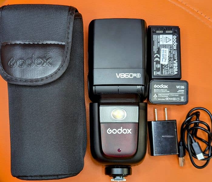 Godox V860 III S , Like New, Sony Flash Guns. 1