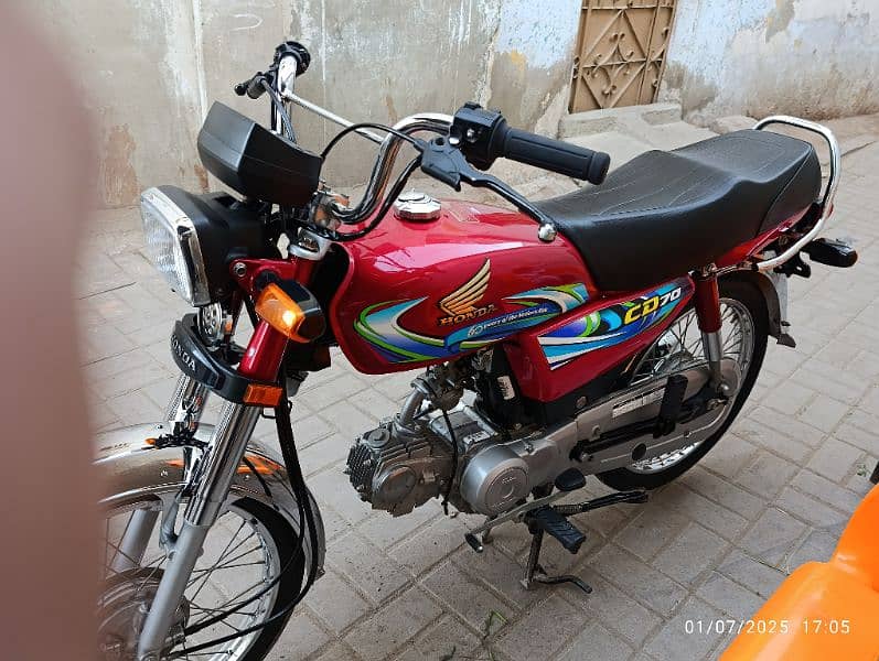 Honda CD 70 2024 Red 3