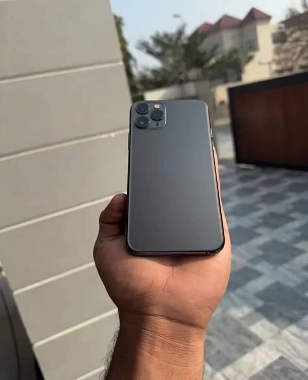 iPhone 11 Pro (pta approved 256 official 1