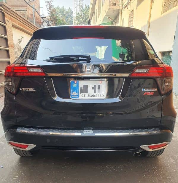 Honda Vezel 2017 12