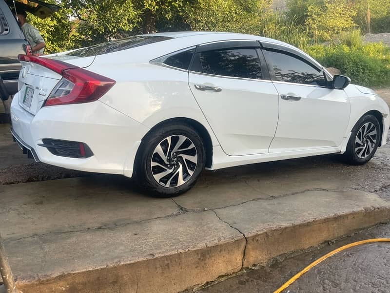 Honda Civic VTi Oriel 2016 8