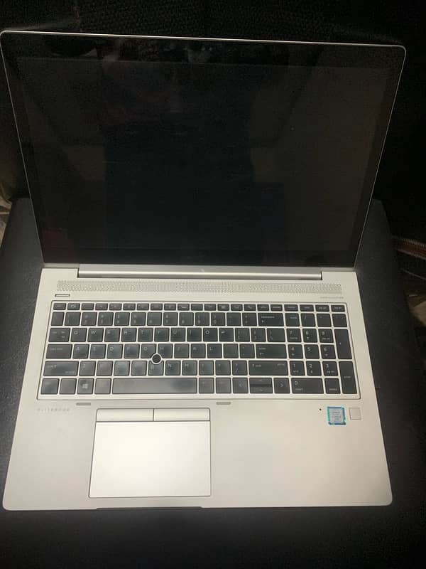 HP EliteBook 850 G5 . i7-8 Generation 3