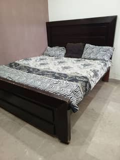 New simple style / Wooden Bed