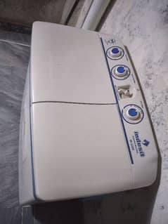 Indesit washing machine with dryer