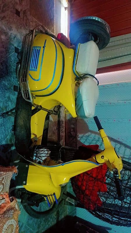 Vespa 150 cc 2 stroke 5