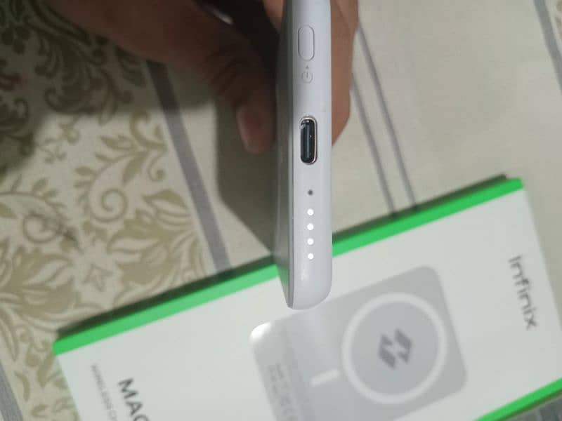 Infinix Magsafe 3