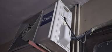 HAIER 1 TON DC INVERTER