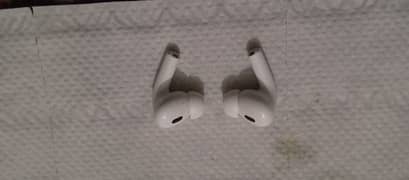 earbuds (LED)