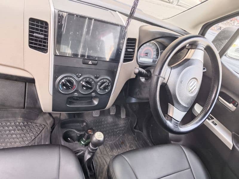 Suzuki Wagon R 2019 9