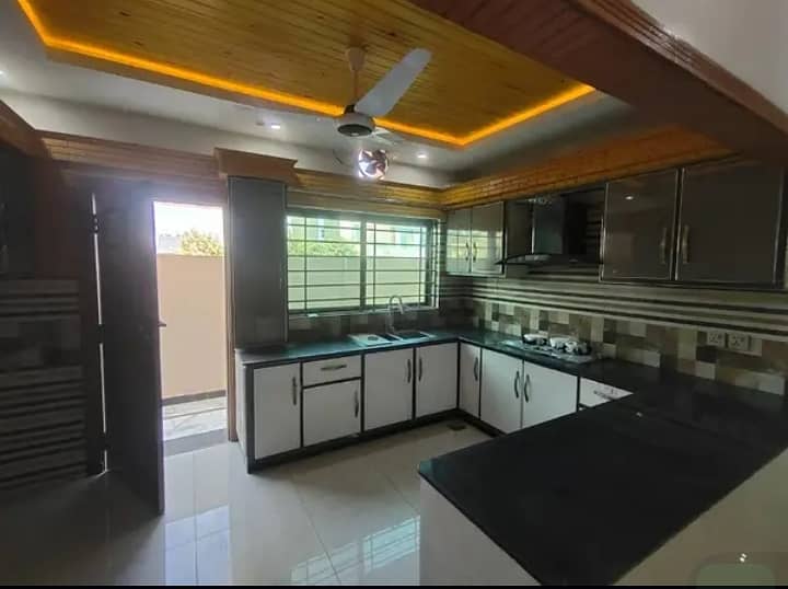 Beautiful Marble Flooring Upper Portion For Rent in I-11 5