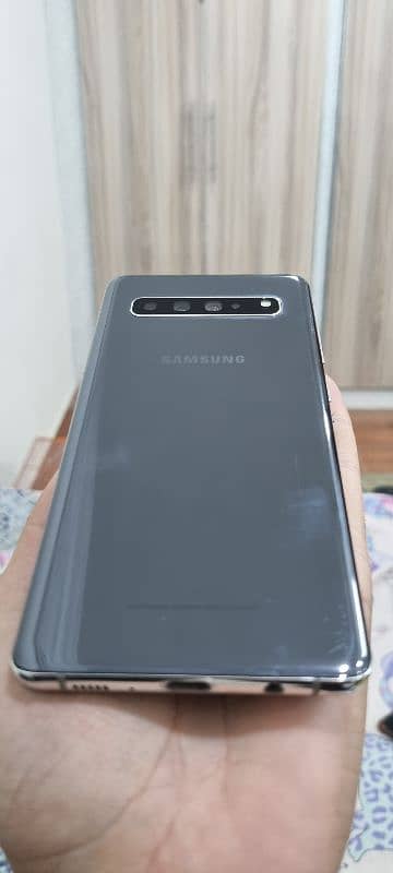 Samsung S10+ 5g 8/256gb 0