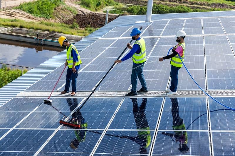 Solar panels washing/ cleaning services in Islamabad Rawalpindi 1