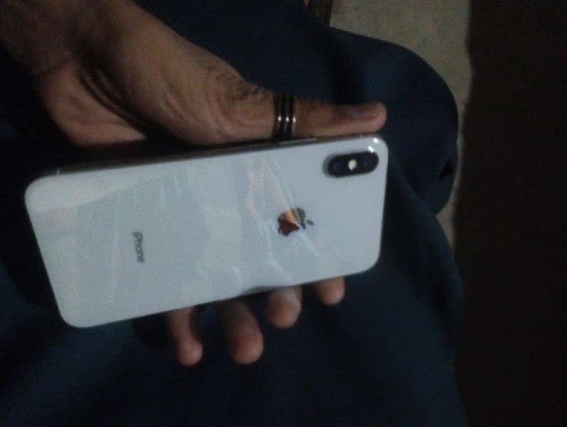 iPhone X Non pta  64GB  water pack All okay 4