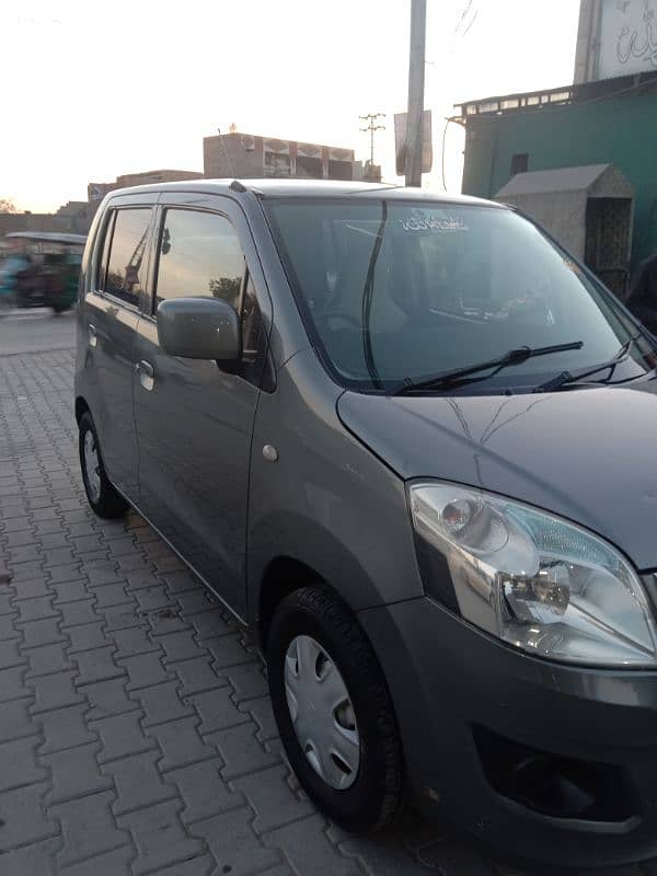 Suzuki Wagon R 2014 1