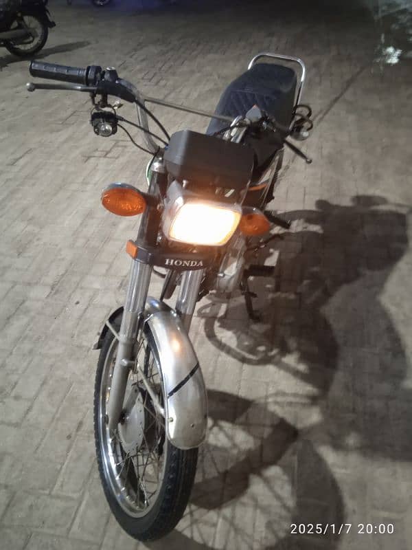 Honda 125 urgent sale 0