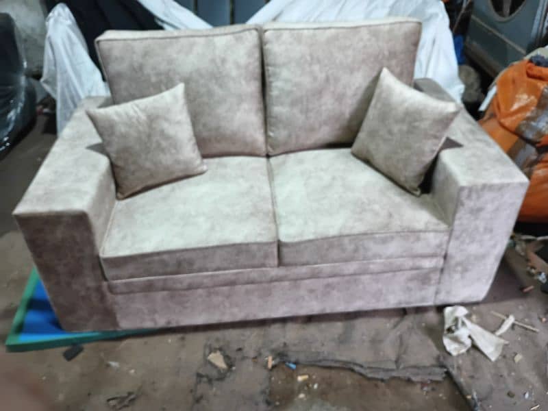 Beautiful sofa set 4