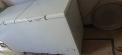 Haier Deep Freezers 03131050455