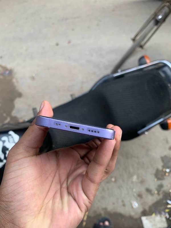 iphone 12mini Pta approved 9