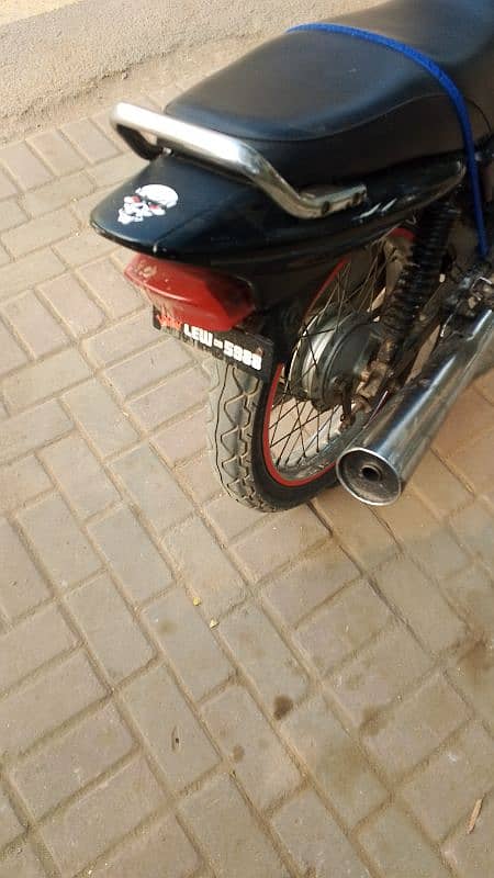 bike 100 parsant hae pepars complete Hain 2