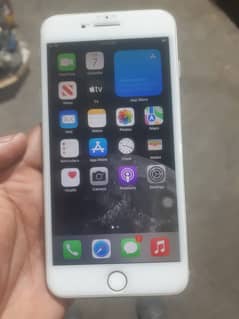 IPhone 8plus  non pta 64Gb what app 03454704576