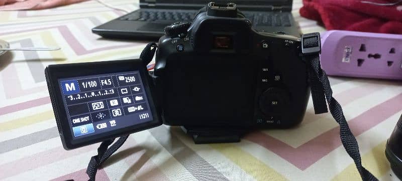 Canon EOS 60D 3