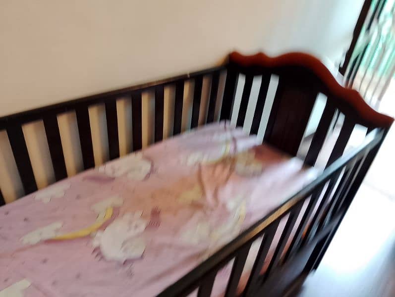 Baby cot for sale 2