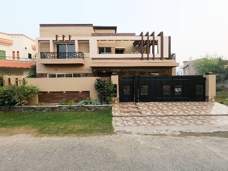 1 Kanal Brand New Beautiful House Available For Sale 0