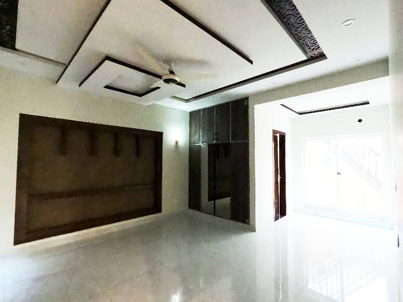 1 Kanal Brand New Beautiful House Available For Sale 24