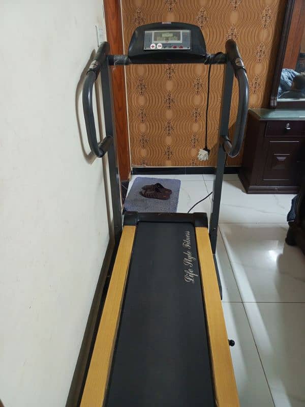 treadmill ( jogging machine) 3