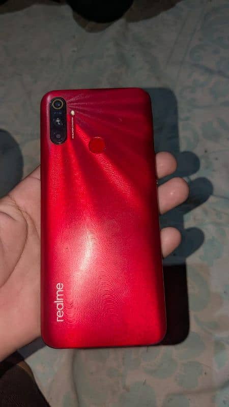 REALME 1